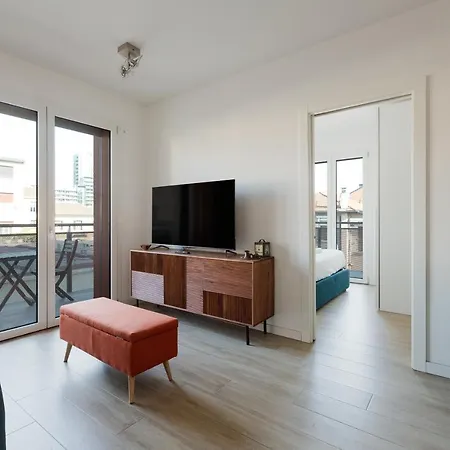 Renovated Politecnico Terrace Apt Lägenhet Milano