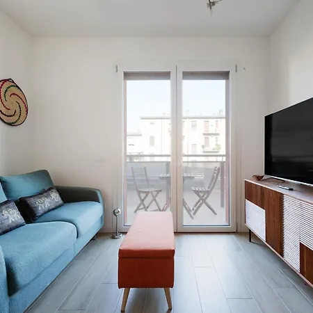 Renovated Politecnico Terrace Apt * Milano